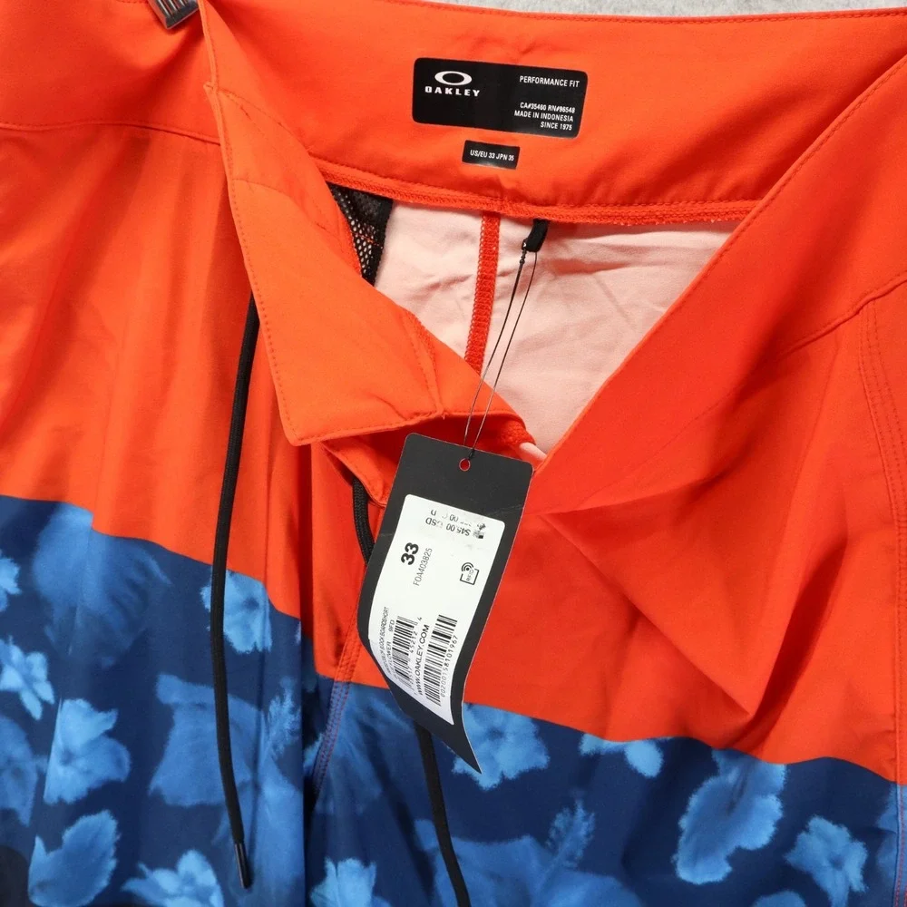 Oakley Board Shorts Mens 33 Performance Fit Surf Swim Beach Trunks Floral NWT